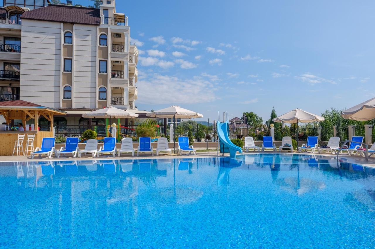 Veramar Hotel クラネヴォ エクステリア 写真