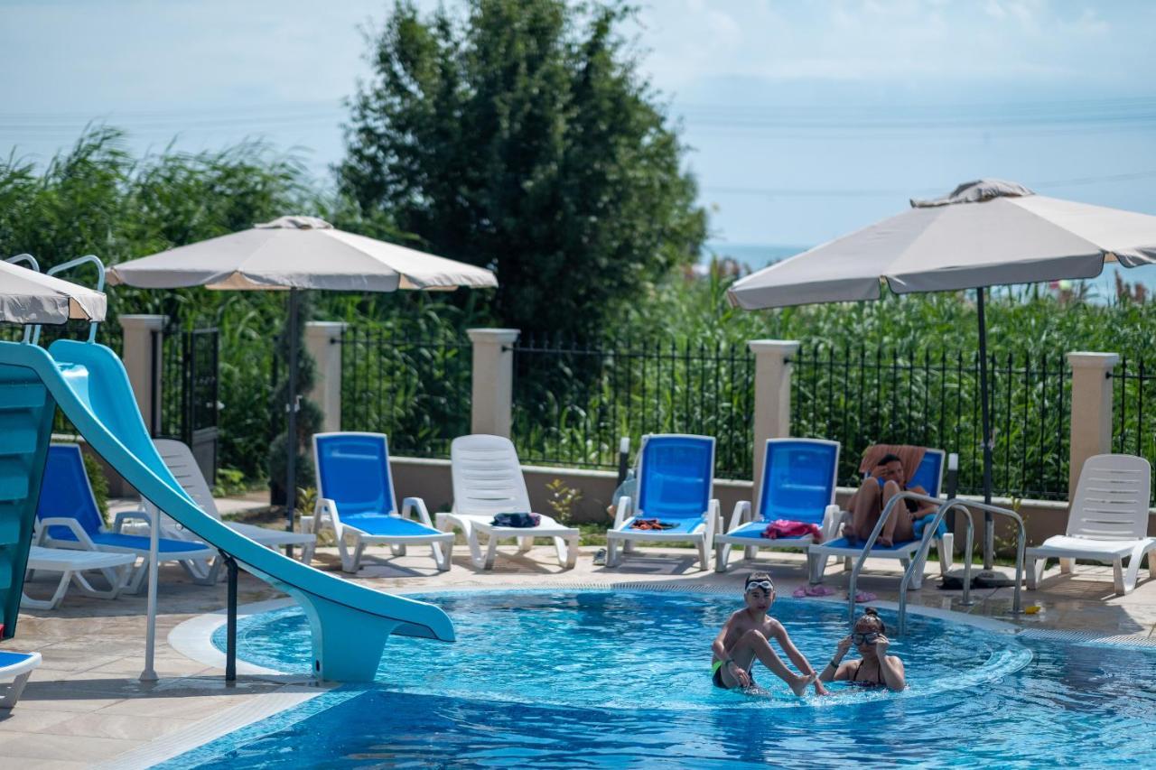 Veramar Hotel クラネヴォ エクステリア 写真
